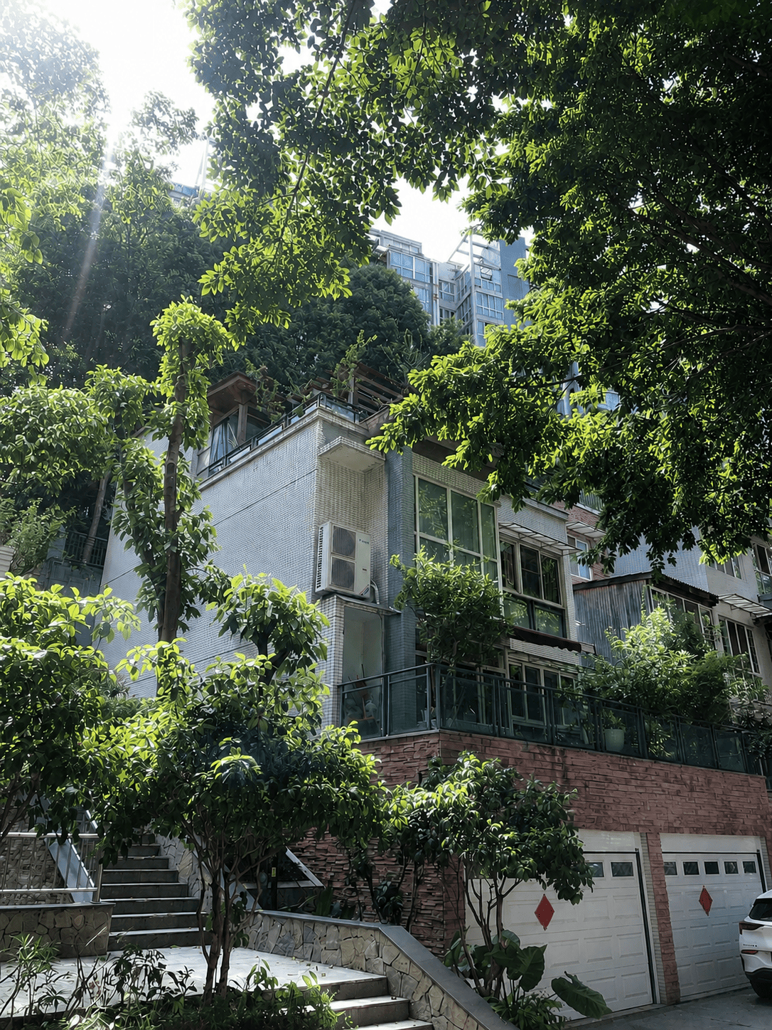 邵阳岛居岁月从容升级：小小岛老别墅加装蒂升悦行款电梯
